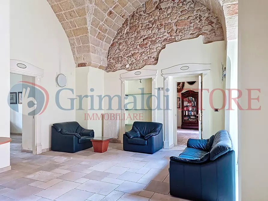 Immagine 4 di Ufficio in vendita  a Francavilla Fontana