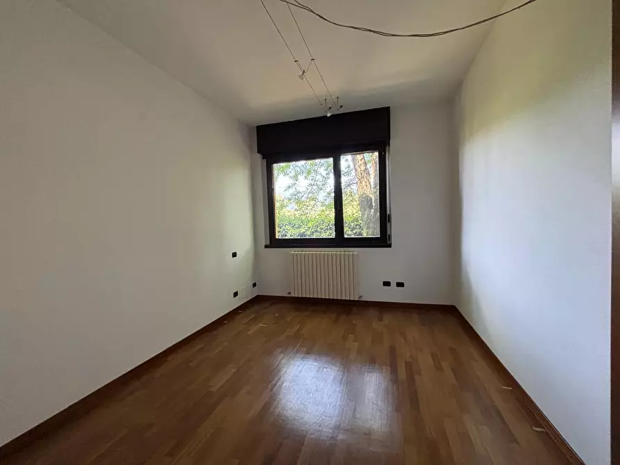 Immagine 21 di Trilocale in vendita  a Como