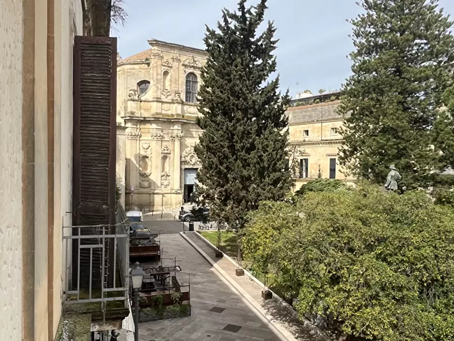 Immagine 1 di Casa indipendente in vendita  in Piazza Vittorio Emanuele II 11A a Lecce