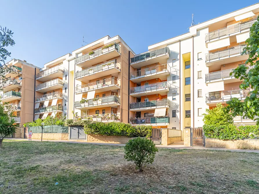 Immagine 15 di Quadrilocale in vendita  in Viale delle Arti 13 a Pomezia