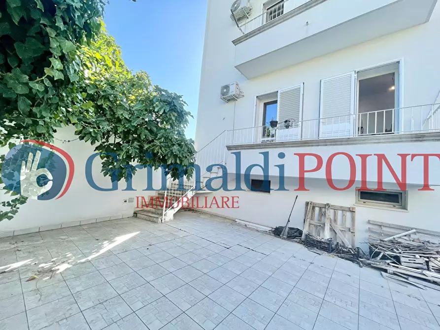 Immagine 19 di Trilocale in vendita  in Via San Nicola 21 a Lizzanello
