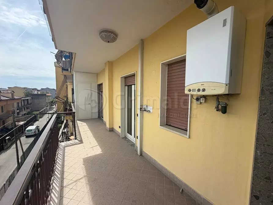 Immagine 11 di Quadrilocale in vendita  a Giugliano In Campania
