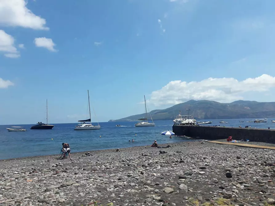 Immagine 5 di Casa indipendente in vendita  in via Umberto I 1 a Santa Marina Salina