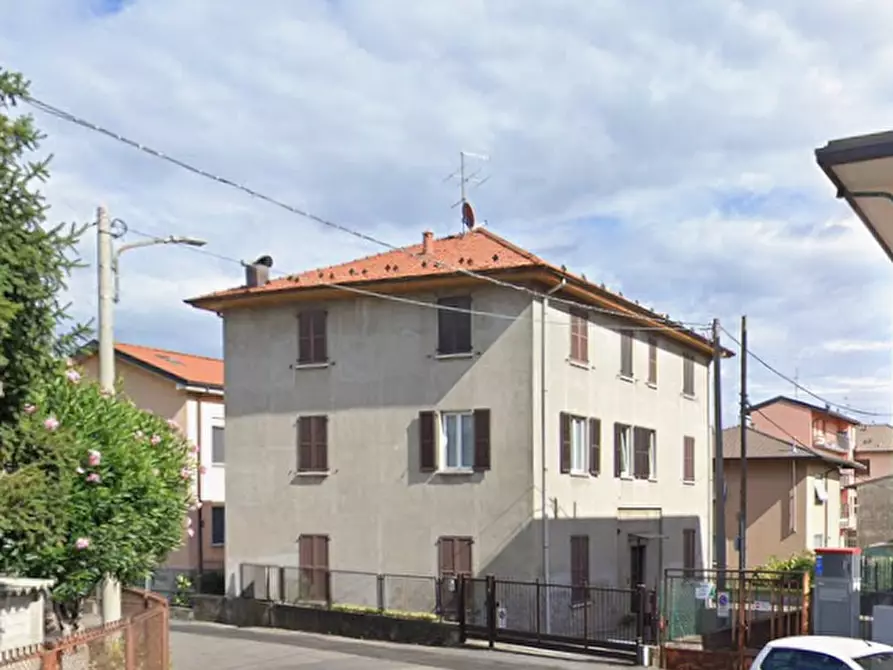 Immagine 2 di Casa indipendente in vendita  a Como