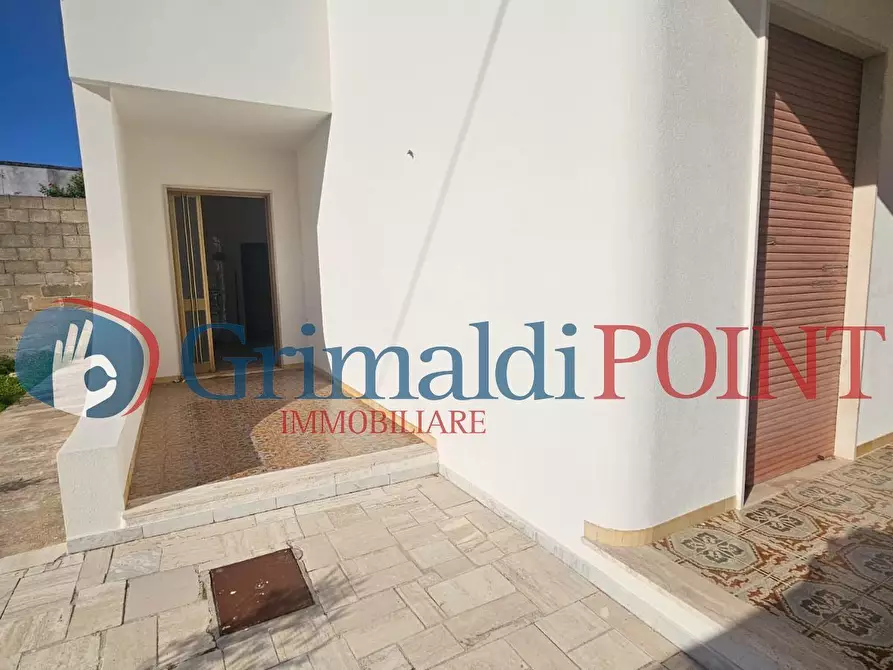 Immagine 34 di Casa indipendente in vendita  in SP366 67 a Melendugno