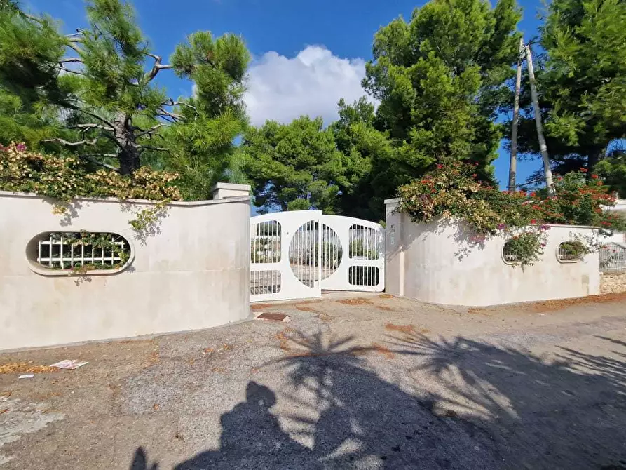 Immagine 21 di Villa in vendita  in Contrada Lamandia a Monopoli