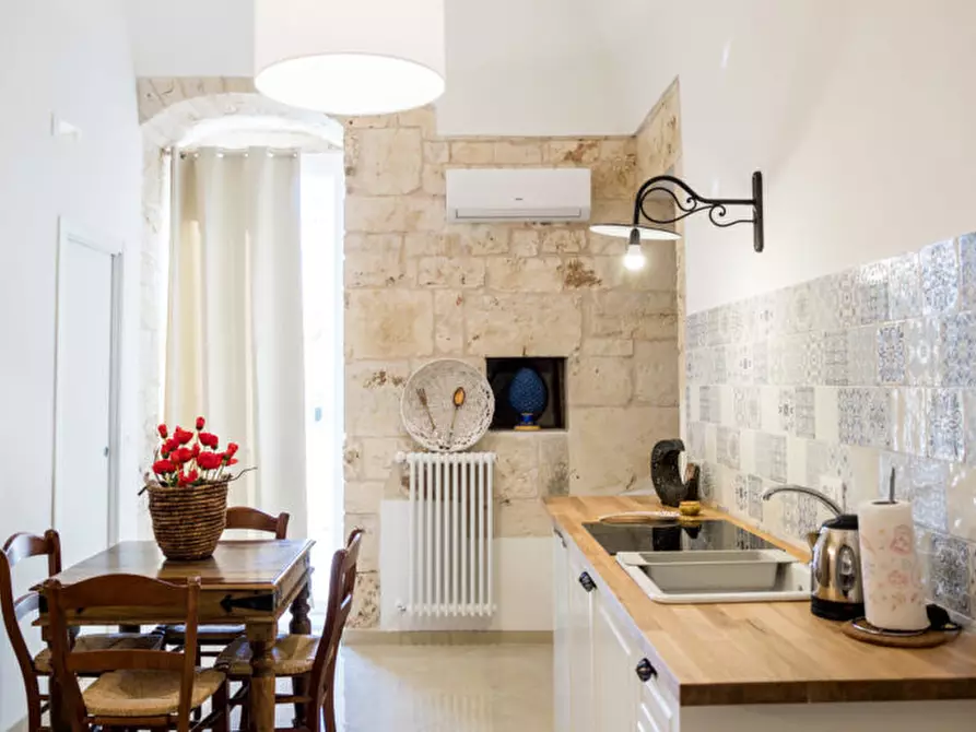 Immagine 1 di Casa indipendente in vendita  in Via Angelo Cappelli a Castellana Grotte