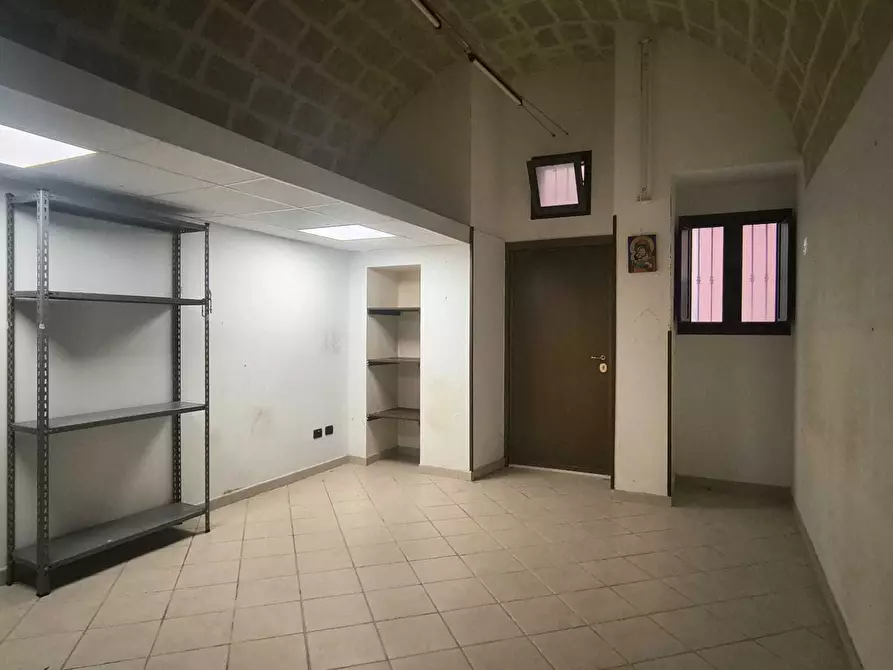 Immagine 26 di Casa indipendente in vendita  in Via Cavour a Monopoli