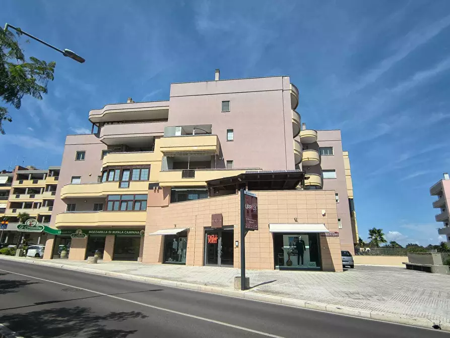 Immagine 1 di Appartamento in vendita  in Via Amleto Pesce a Monopoli
