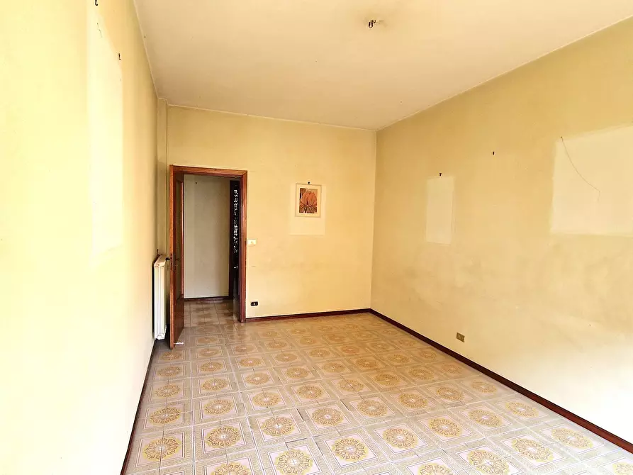 Immagine 18 di Quadrilocale in vendita  in Via Dei Due Principati 216 a Avellino