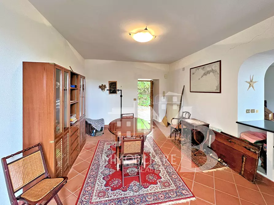 Immagine 2 di Casa indipendente in vendita  in Via Cappelletta 37 a Avegno