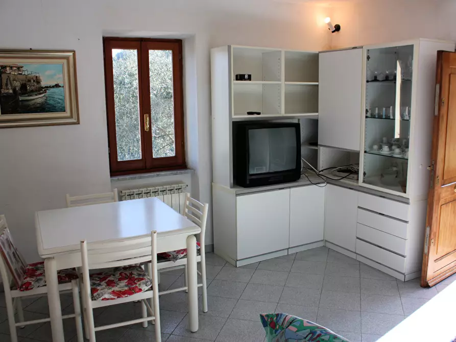 Immagine 3 di Bilocale in vendita  in Via Franco Molfino a Camogli