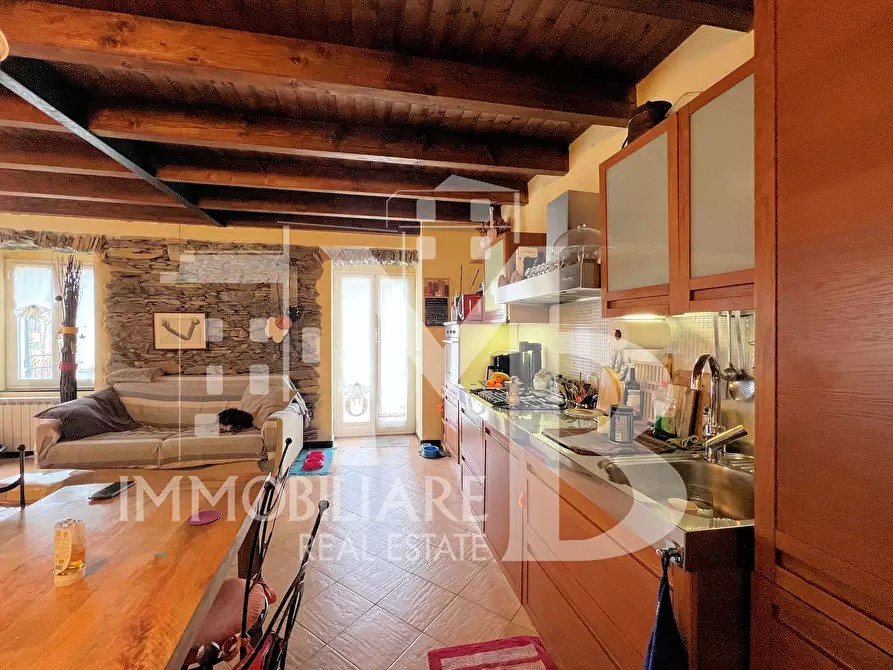 Immagine 10 di Porzione di casa in vendita  in Salita Camponi 12 a Uscio