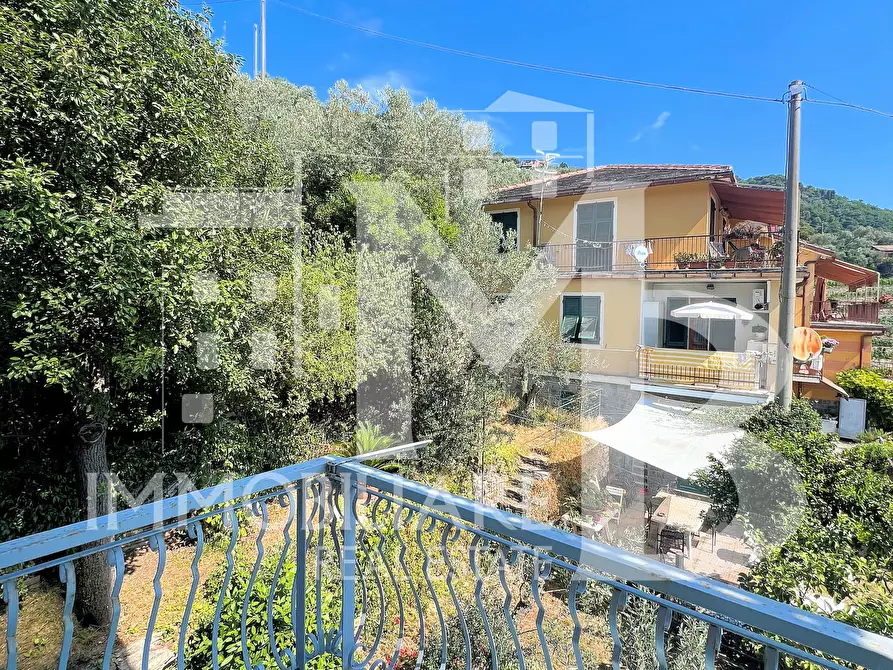 Immagine 28 di Pentalocale in vendita  in Via Privata Gilberto Govi 6 a Recco