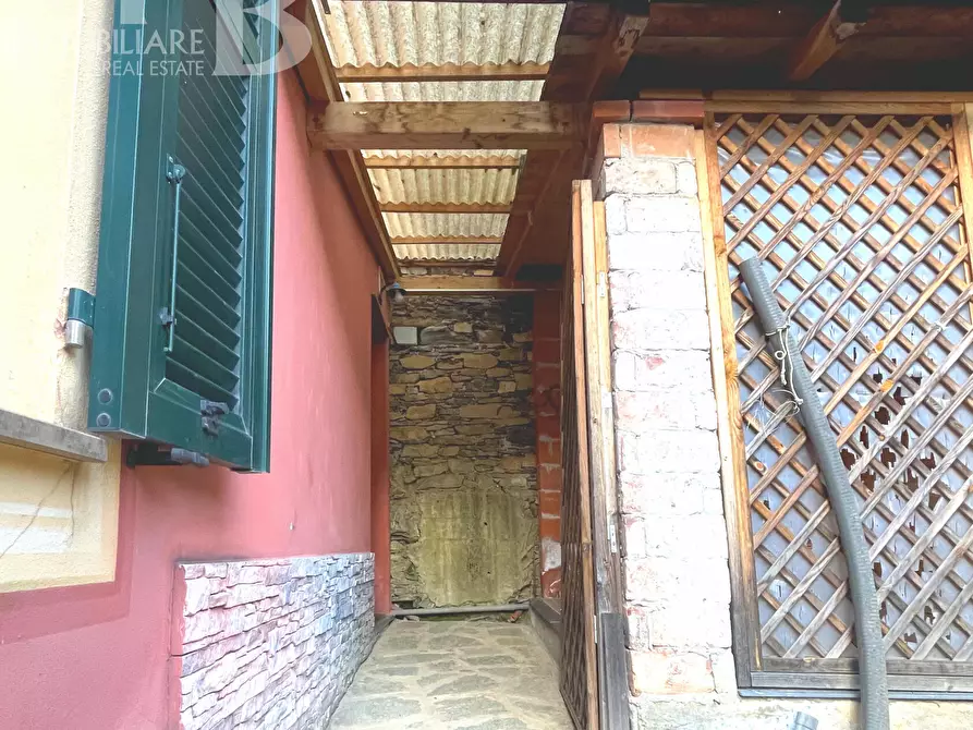 Immagine 4 di Bilocale in vendita  in Via del Camoglino 15 a Avegno