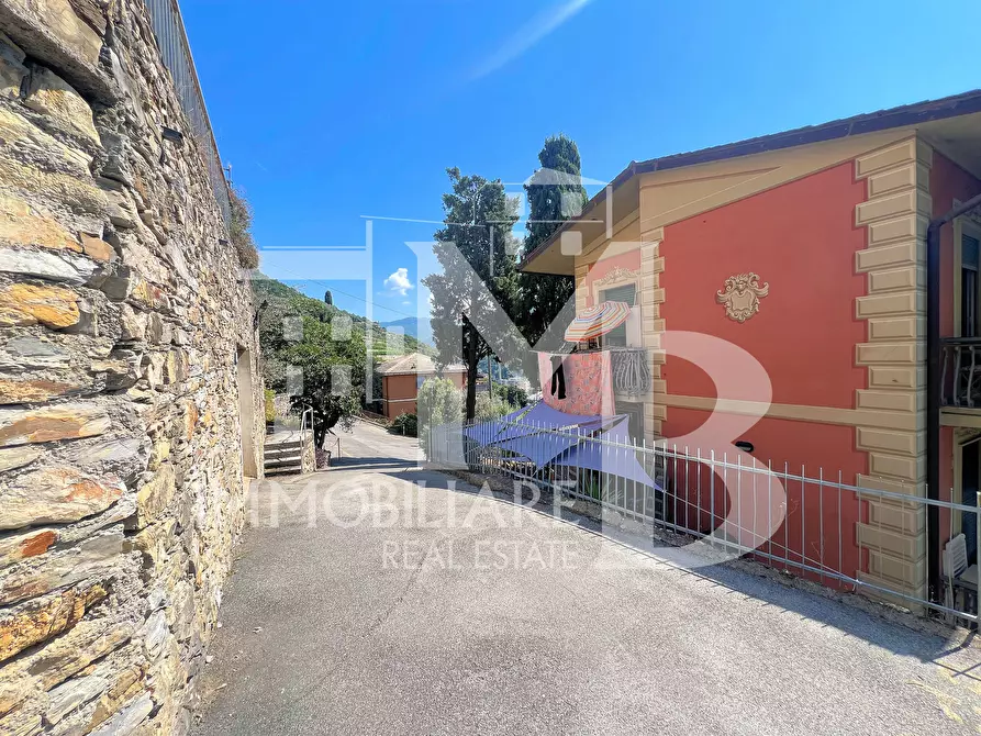 Immagine 38 di Pentalocale in vendita  in Via Privata Gilberto Govi 6 a Recco