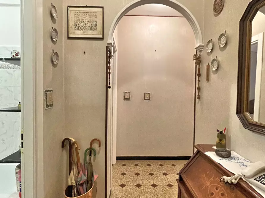 Immagine 21 di Trilocale in vendita  in Via Vecchia Vastato 16 a Recco