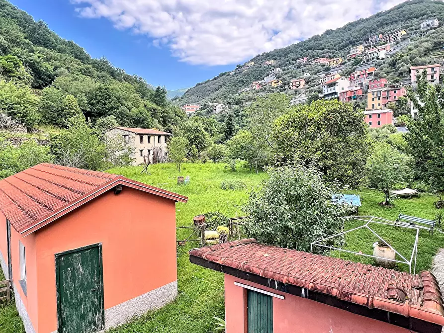 Immagine 16 di Quadrilocale in vendita  in Via Ponti Romani 31 a Recco