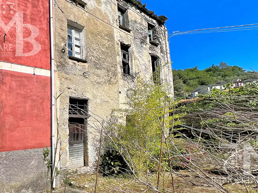 Immagine 2 di Casa indipendente in vendita  in Via del Piano 30 a Avegno