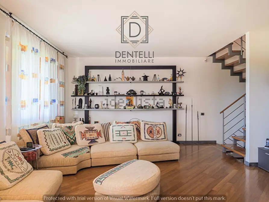 Immagine 3 di Casa semindipendente in vendita  a Sarzana