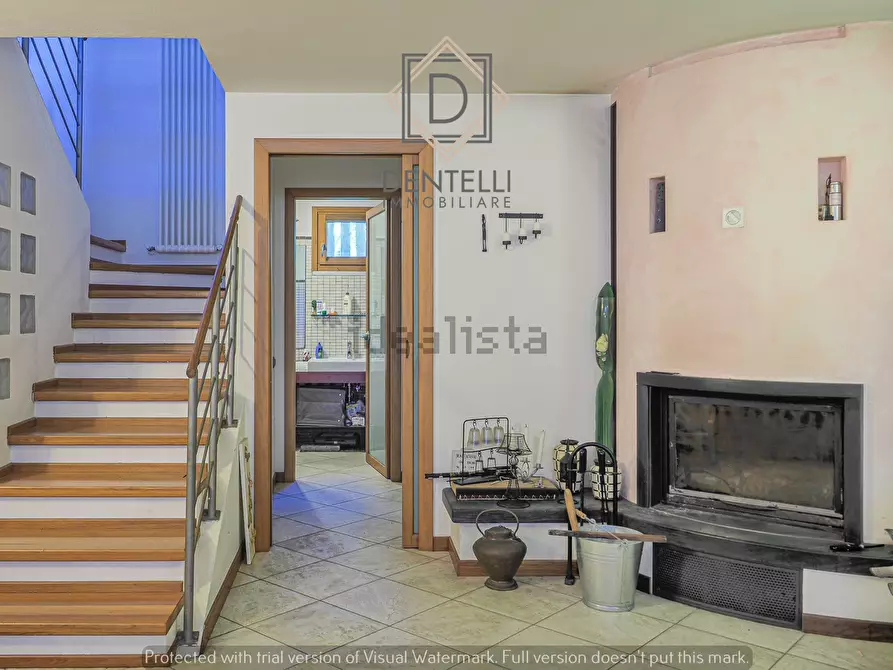 Immagine 30 di Villetta a schiera in vendita  a Sarzana