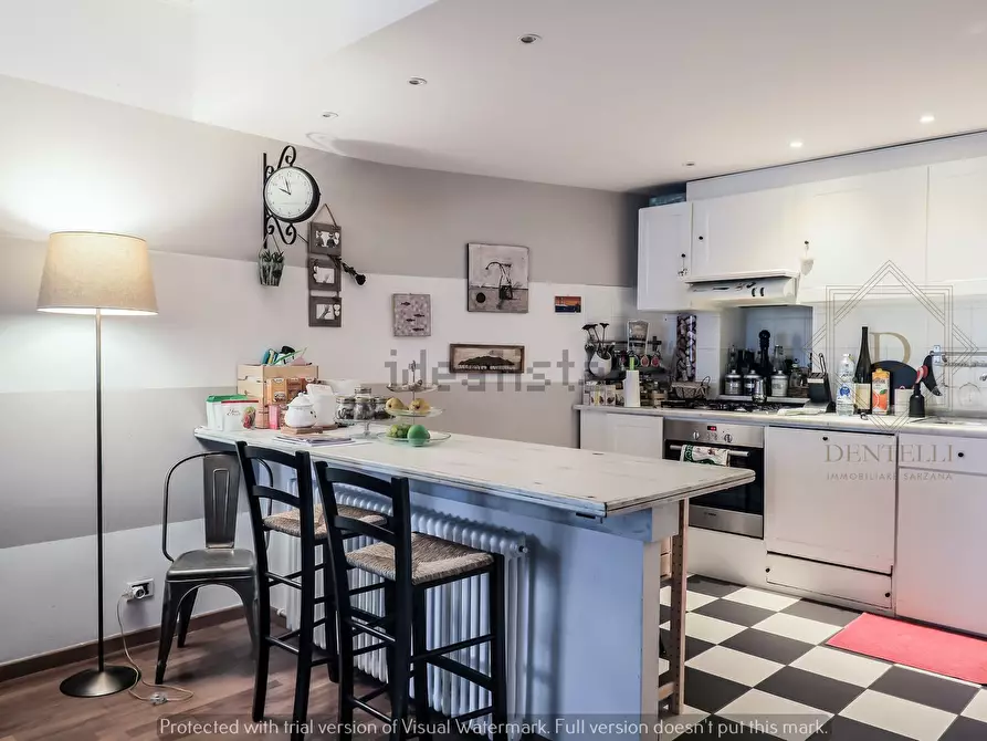 Immagine 28 di Quadrilocale in vendita  a Sarzana