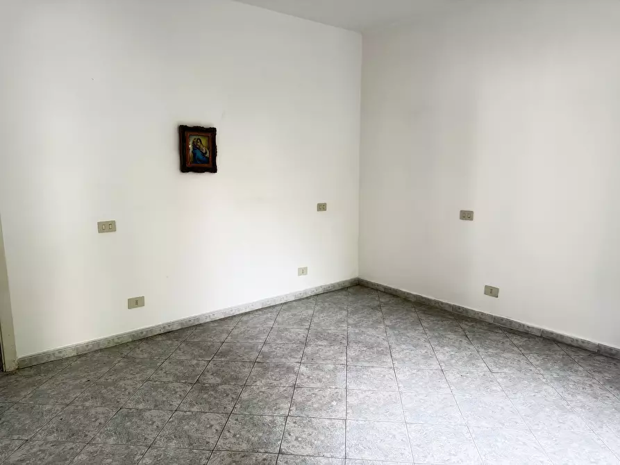 Immagine 9 di Appartamento in vendita  in Viale Giuseppe Mazzini a Sarzana