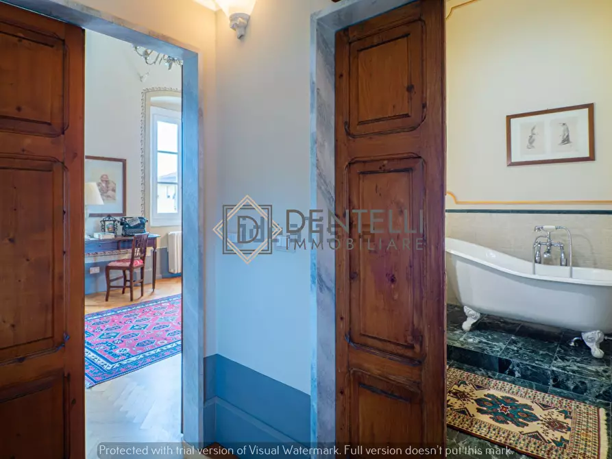 Immagine 16 di Appartamento in vendita  a Sarzana