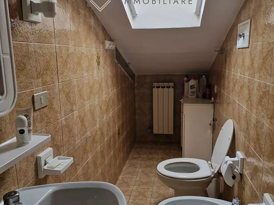 Immagine 8 di Mansarda in vendita  a Ameglia