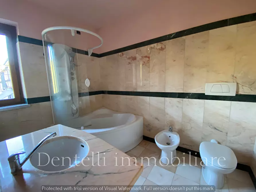 Immagine 11 di Terratetto in vendita  a Sarzana