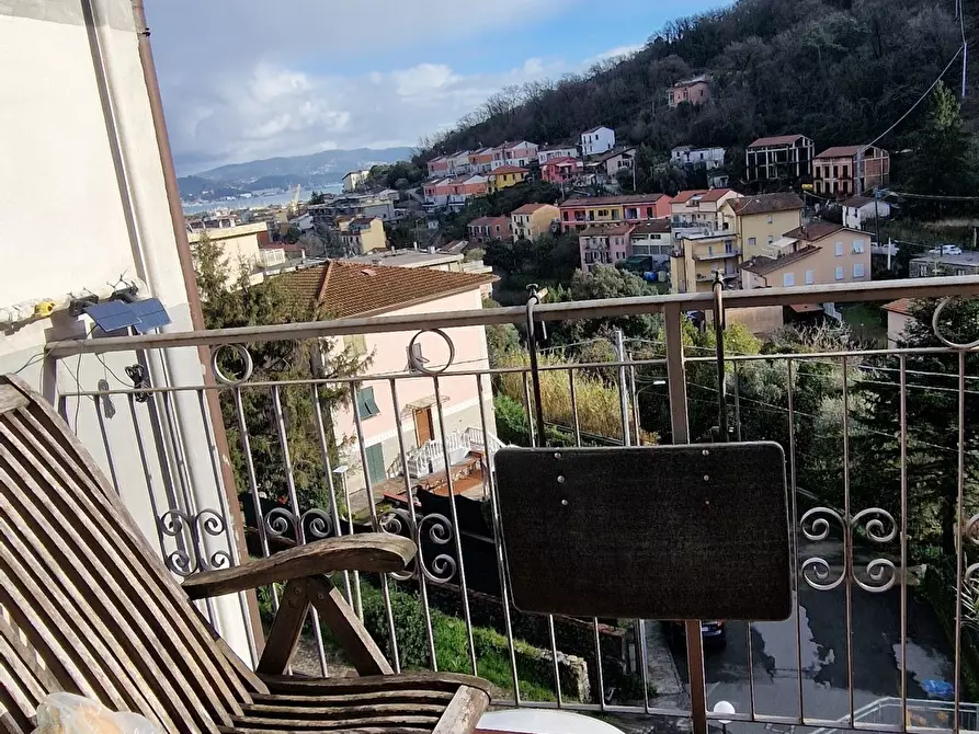 Immagine 24 di Bilocale in vendita  a La Spezia