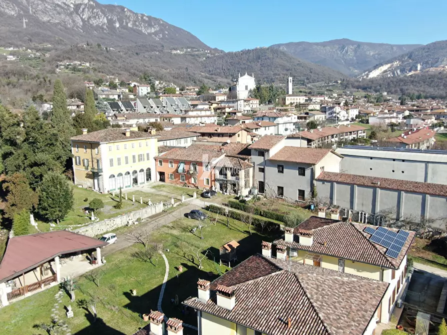 Immagine 4 di Palazzo in vendita  in Via Carini 25 a Botticino