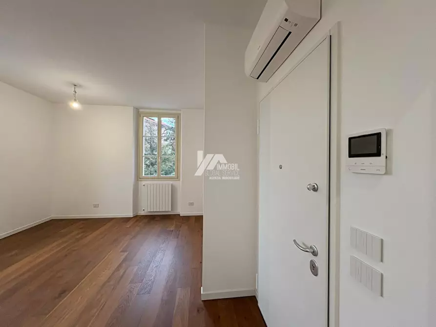 Immagine 4 di Trilocale in vendita  in Via Toscana 55 a Brescia