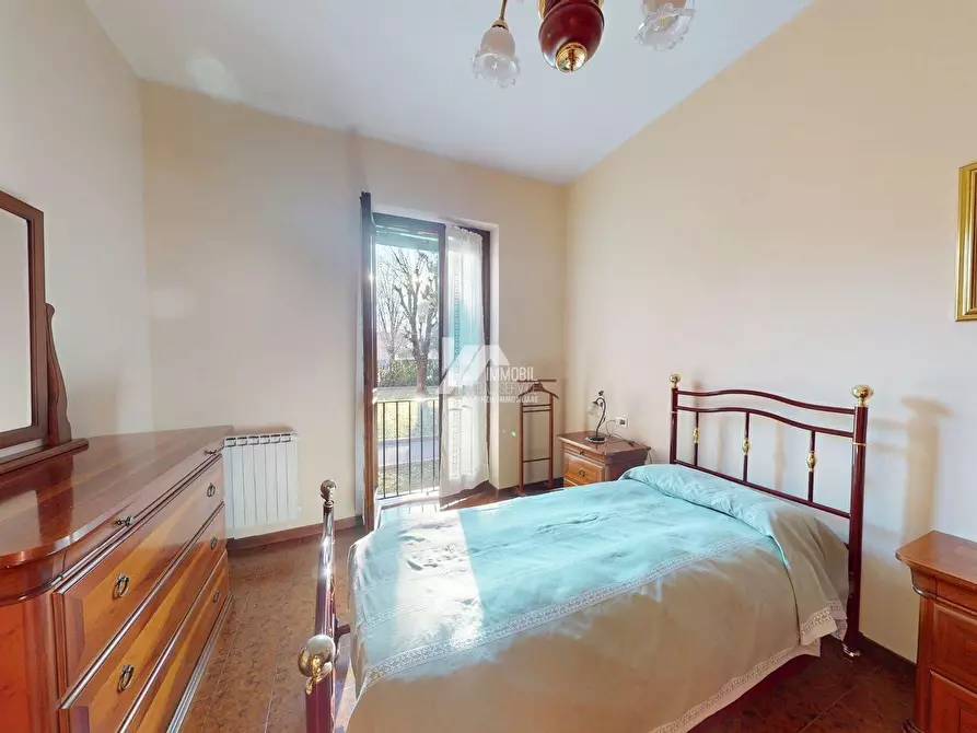 Immagine 9 di Trilocale in vendita  a Brescia