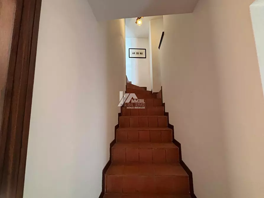 Immagine 18 di Trilocale in vendita  in via bezzuglio 3 a Toscolano-Maderno