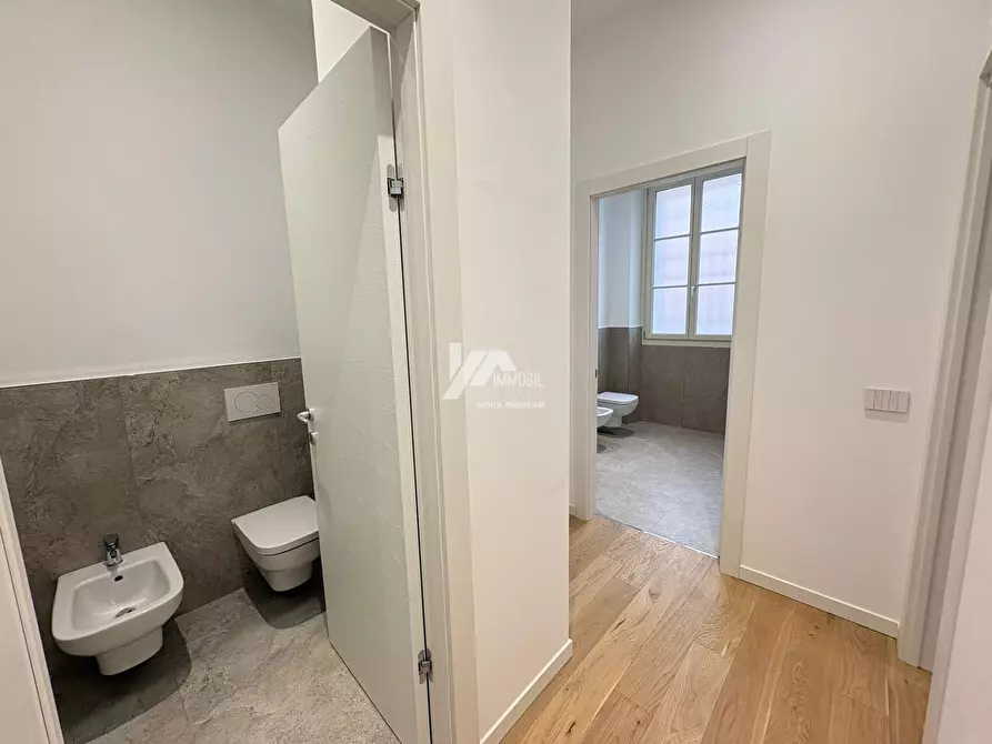 Immagine 14 di Trilocale in vendita  in Via Toscana 34 a Brescia