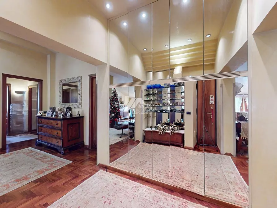 Immagine 5 di Pentalocale in vendita  in Via Ronchi San Francesco da Paola 25 a Brescia