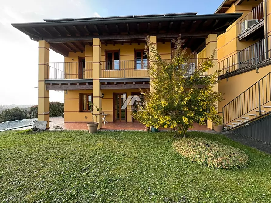 Immagine 29 di Villa in vendita  in Via dei Ronchi 14 a Capriano Del Colle