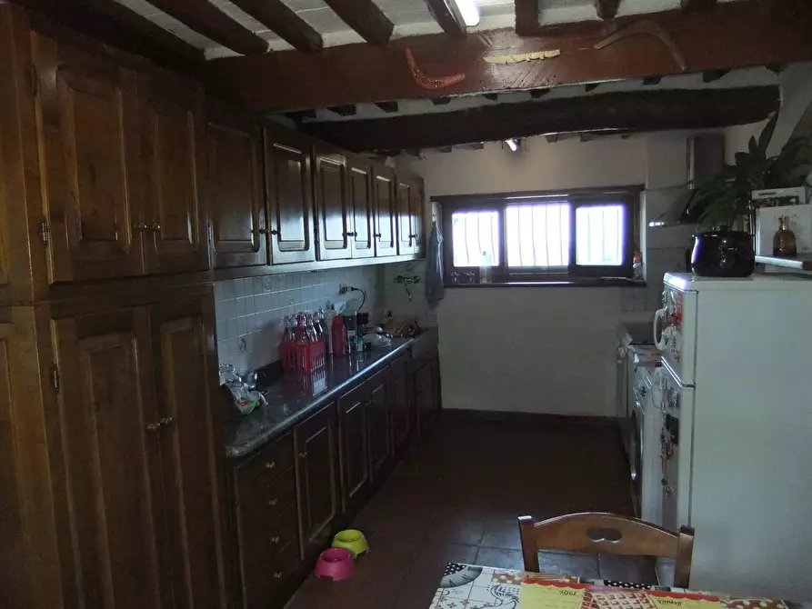 Immagine 34 di Porzione di casa in vendita  a Pietrasanta