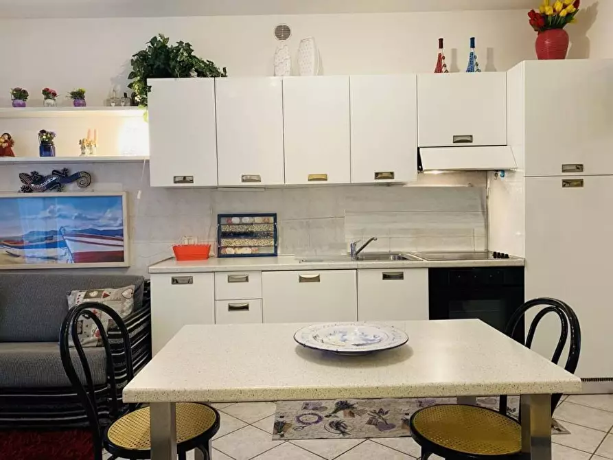 Immagine 14 di Quadrilocale in vendita  a Pietrasanta