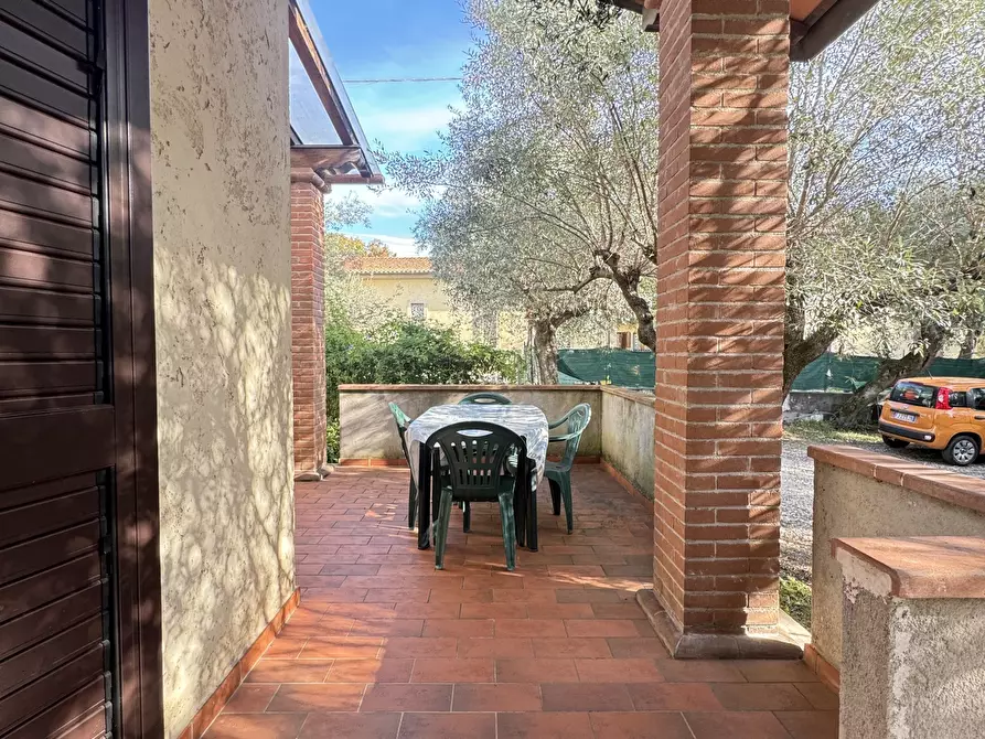 Immagine 4 di Casa indipendente in affitto  a Seravezza