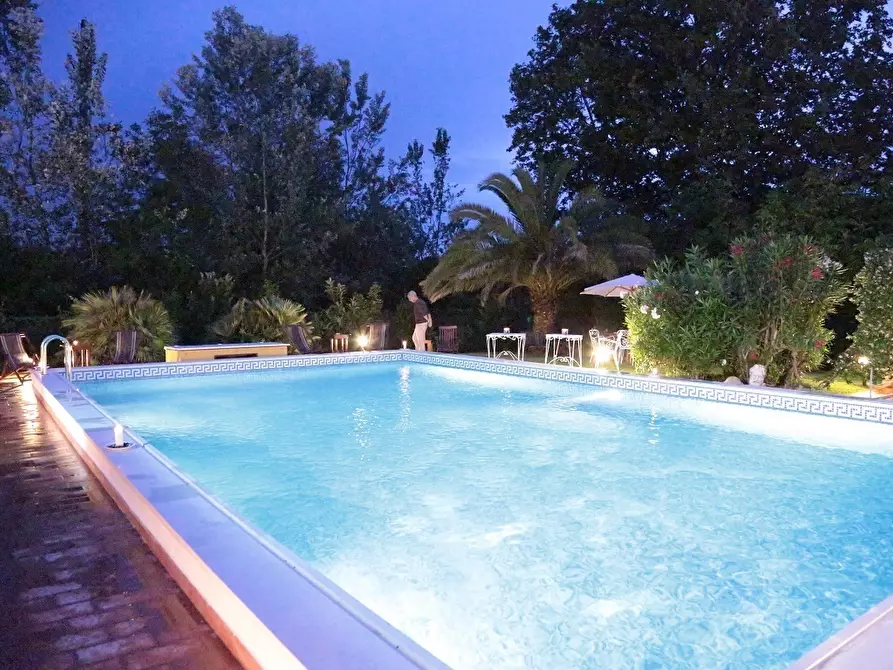 Immagine 3 di Casa indipendente in affitto  a Forte Dei Marmi