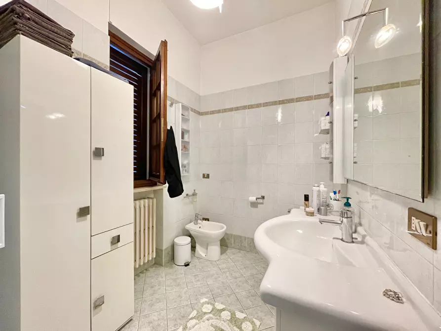 Immagine 44 di Villa in vendita  a Pietrasanta