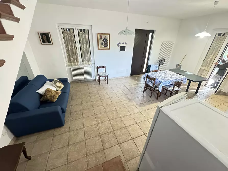 Immagine 13 di Casa indipendente in affitto  a Seravezza