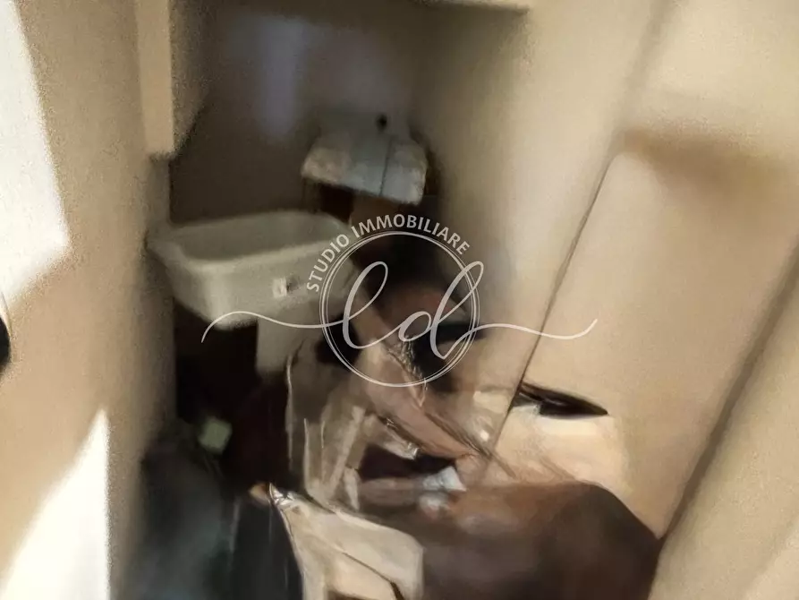 Immagine 52 di Quadrilocale in vendita  a Camaiore