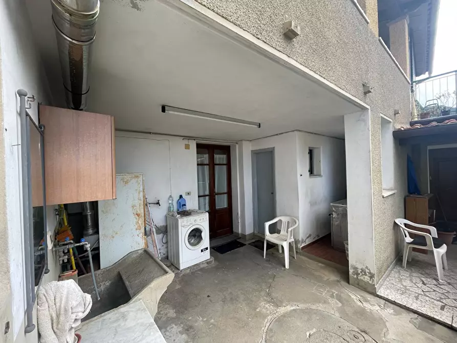 Immagine 3 di Porzione di casa in vendita  a Pietrasanta