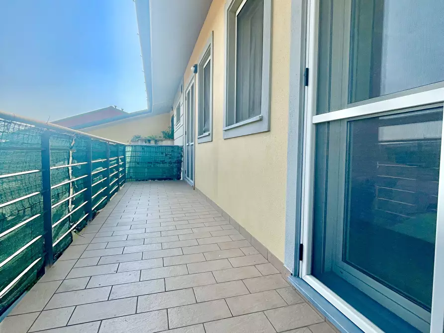 Immagine 21 di Quadrilocale in vendita  a Viareggio