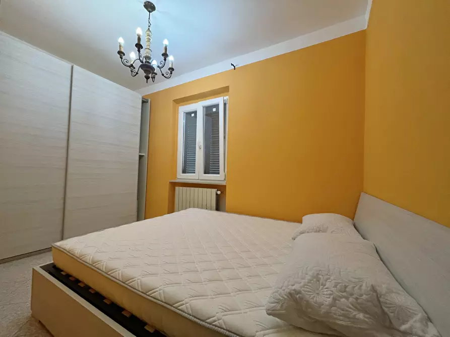 Immagine 16 di Porzione di casa in vendita  a Pietrasanta