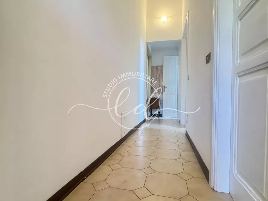 Immagine 45 di Porzione di casa in vendita  a Carrara