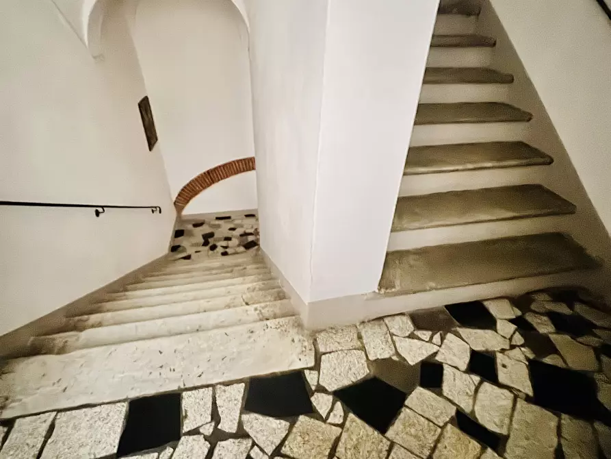 Immagine 38 di Appartamento in vendita  a Pietrasanta